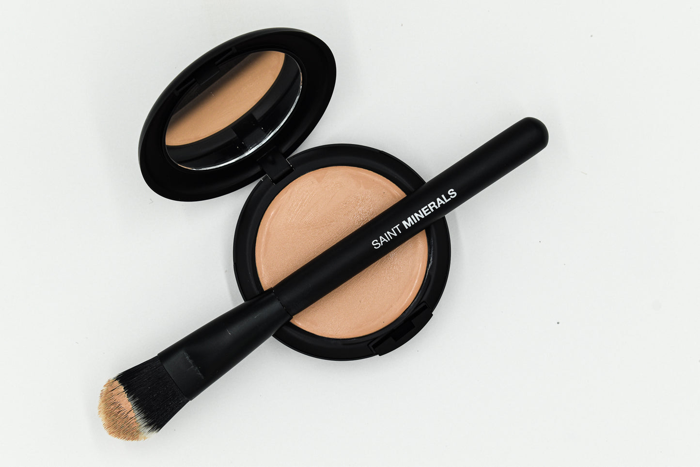 Cream Mineral Foundation